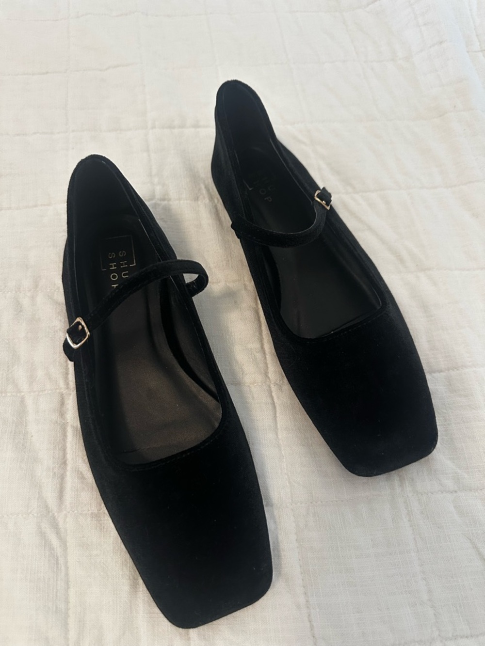 ShuShop Black Velvet Mary Jane Flats with Buckle Strap - Picture 2 of 4